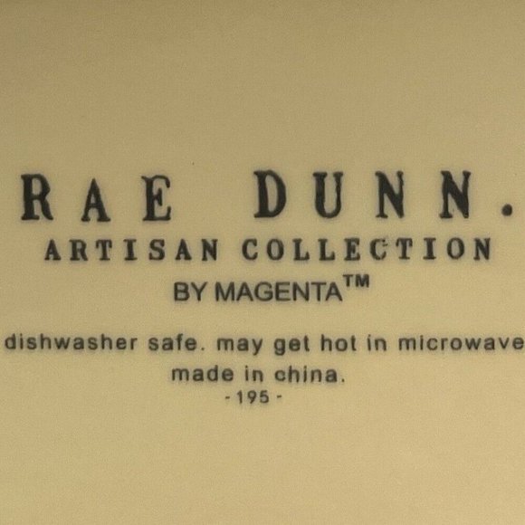 🚨SOLD🚨RAE DUNN 2022 Ceramic Chihuahua Dog Tacos Holder - Picture 6 of 6